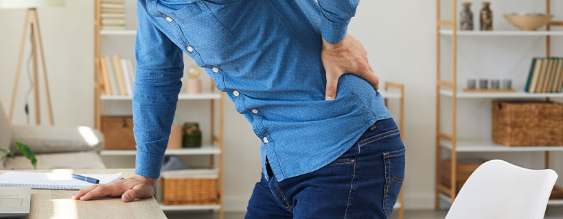 patient needing pinched nerve treatment in Lawrenceville